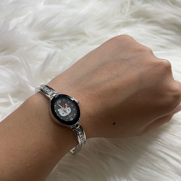 Authentic Hello Kitty Diamond Rhinestone Watch - Picture 10 of 10